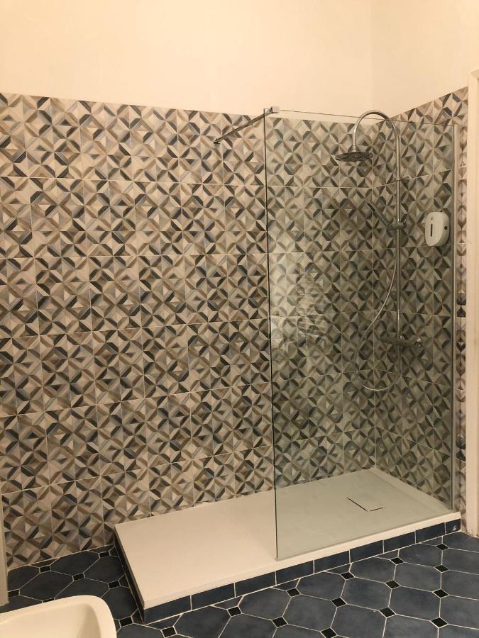Dante Suites Palermo Esterno foto