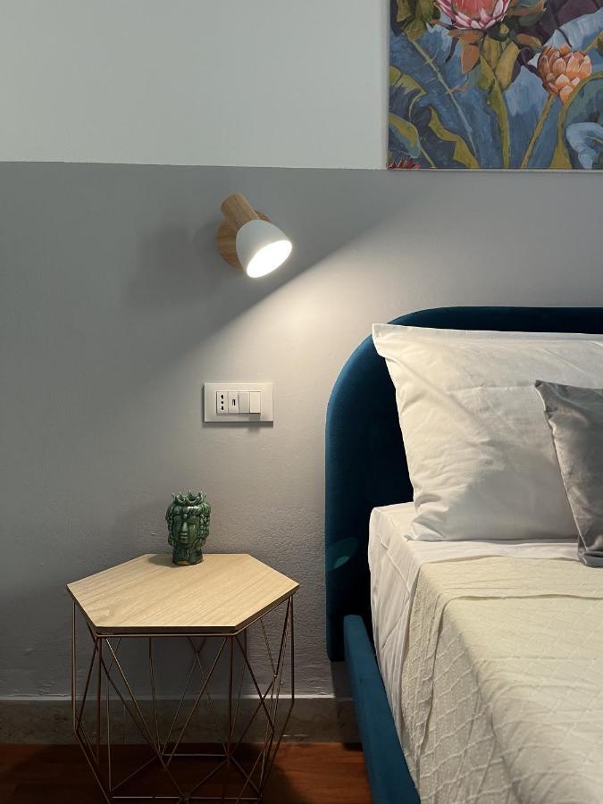 Dante Suites Palermo Esterno foto